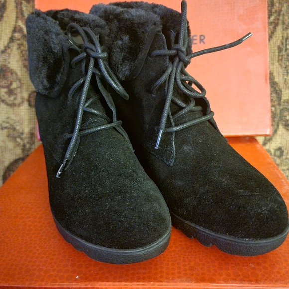 ‼️SOLD‼️⭐NIB⭐ Donald Pliner Suede & Faux Fur Ankle Boots Sz 6 - Picture 2 of 6